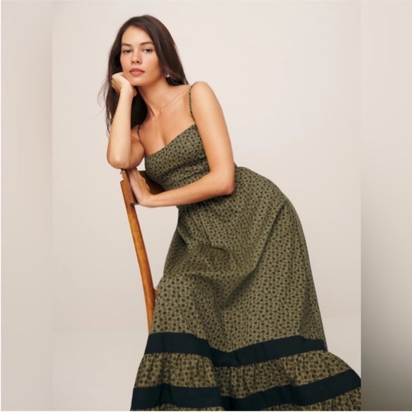 Reformation Baina dress in dandy - Picture 2 of 9